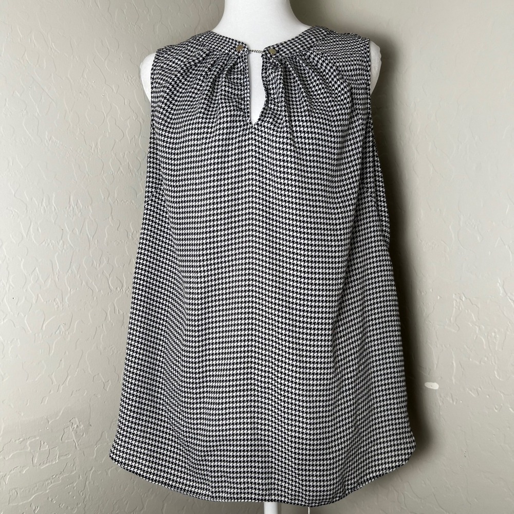 Jones New York Women Black White Houndstooth Keyhole Chain Blouse Size M